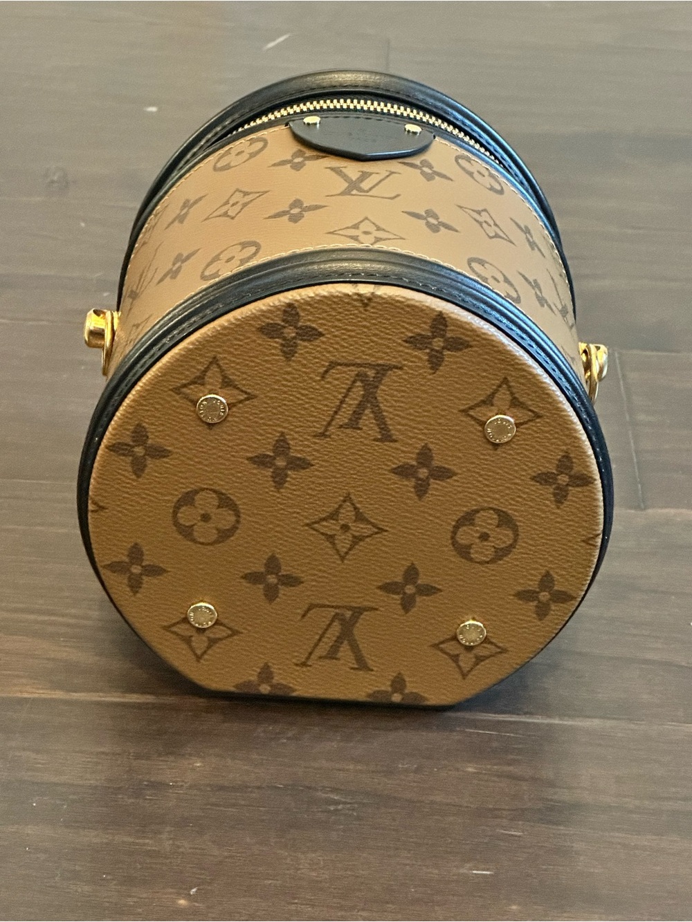 Louis Vuitton Cannes Reverse Monogram - Picture 7 of 14